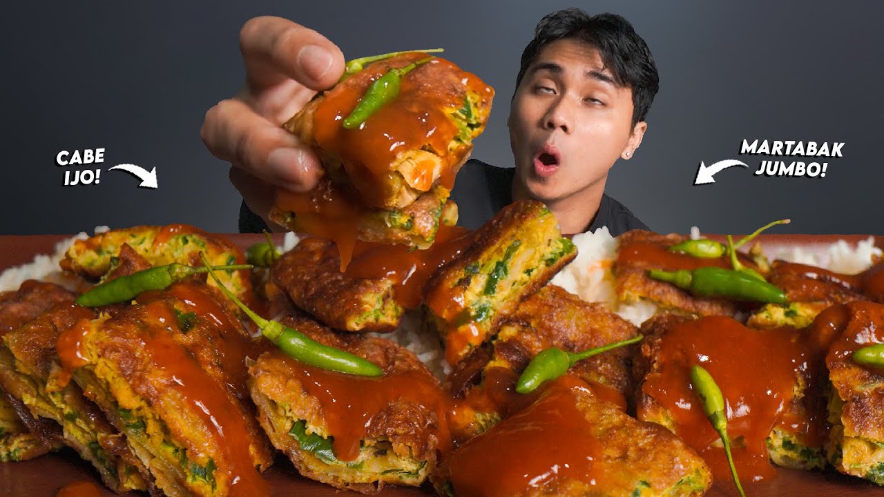 PARAH!! MUKBANG MARTABAK JUMBO PAKE SAMBEL PEDAS DAN CABE IJO!! GAADA OBAT!!🥵