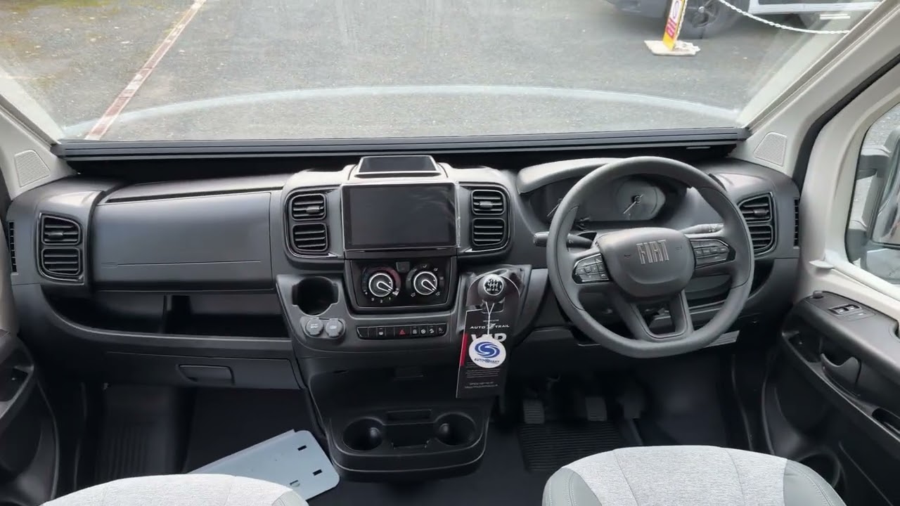 2026 Auto-Trail Expedition 68XL Flex