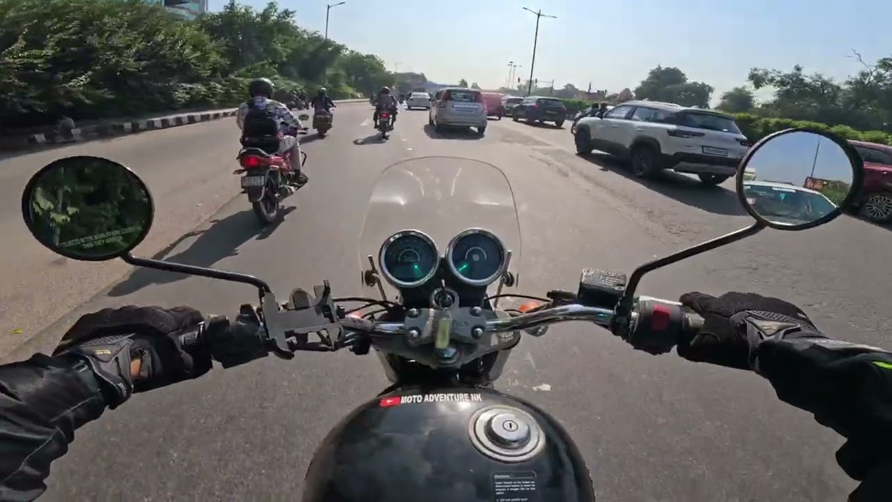 Short Riding Review ! Royal Enfield Thunderbird 500 ! Vlog