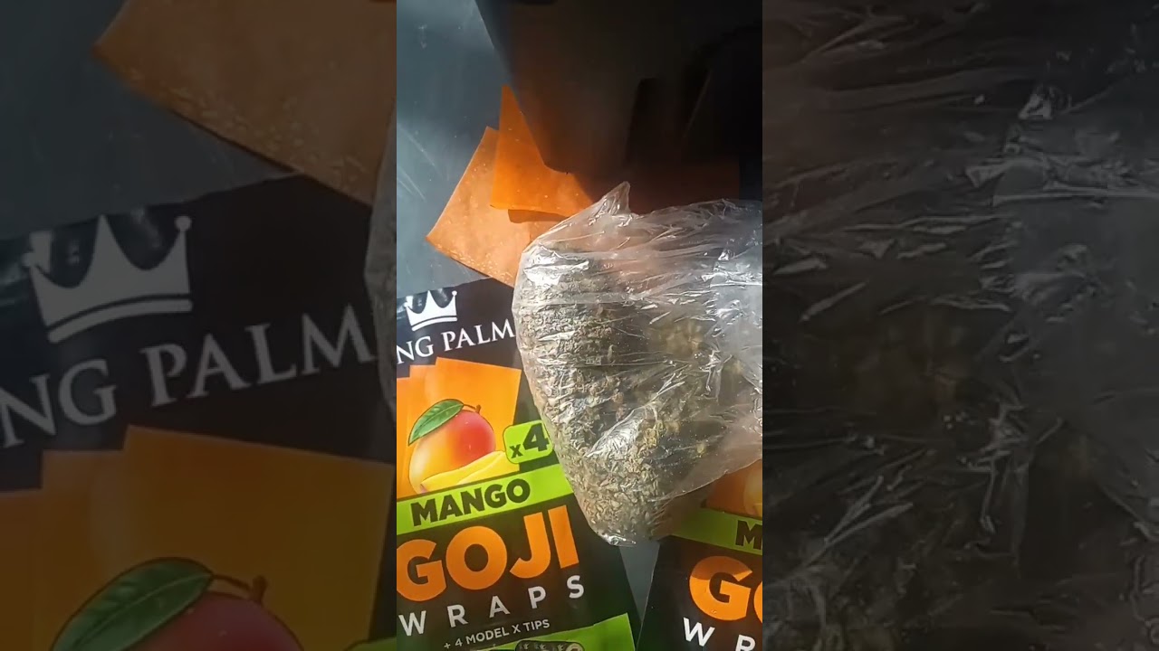Trying Some New Blunts Called King Palm Mango 🥭 #kingpalm #shorts #blunts #king