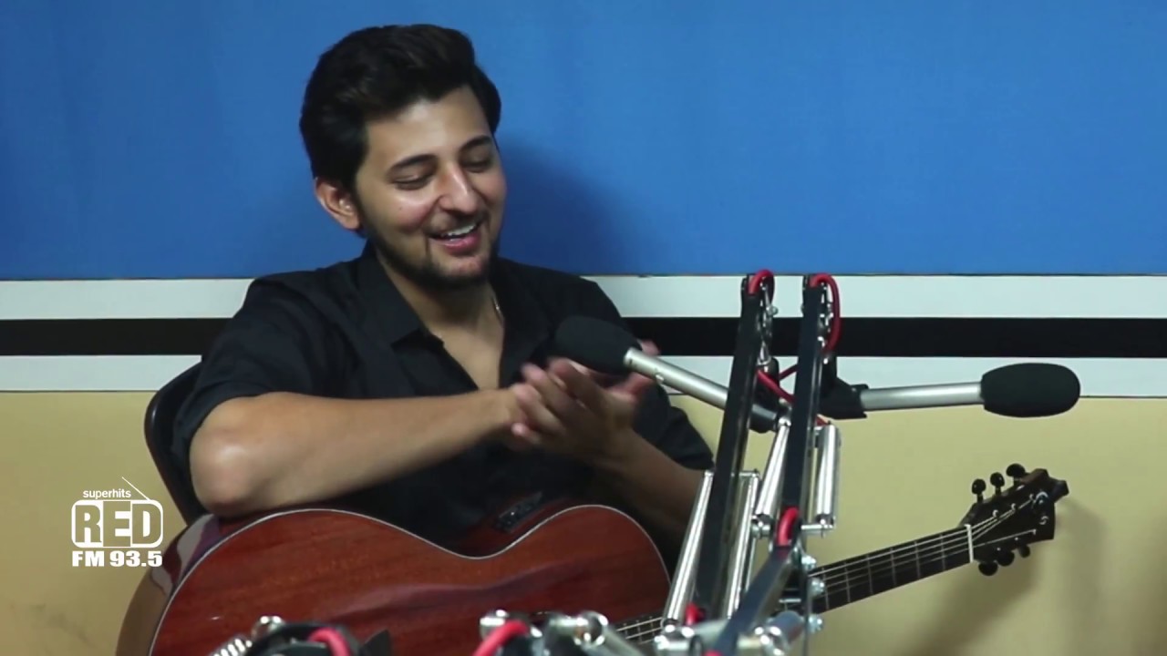 Darshan Raval sings his hit numbers with RJ Akriti on Channel No 935