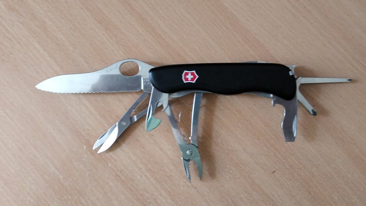 Victorinox. Мод. DeLuxe Tinker в формате 111 мм.