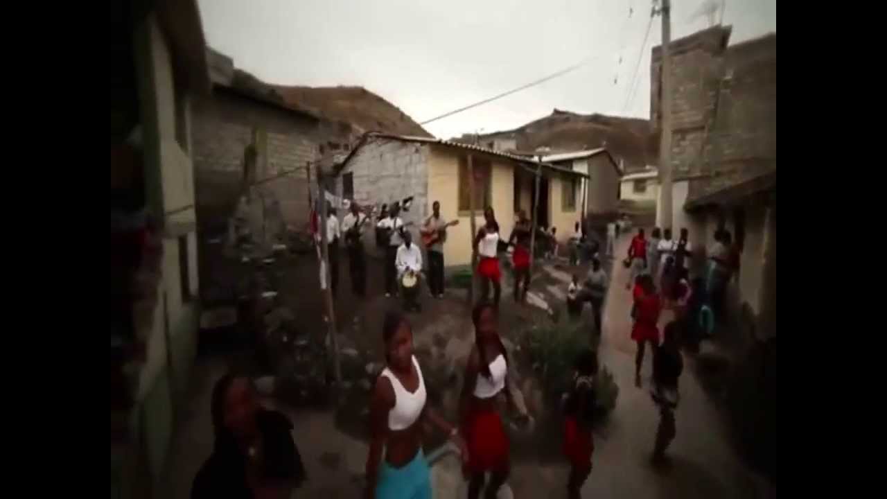 BOMBA ROMPE CADERAS.  Musica bomba ecuatoriana rapida.