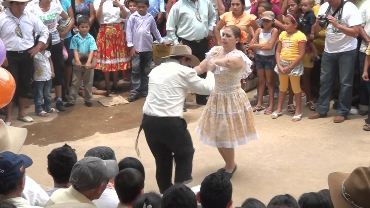 MEJOR PAREJA DE BAILE CRIOLLO_XIV FESTIVAL INTERNACIONAL DEL TOPOCHO
