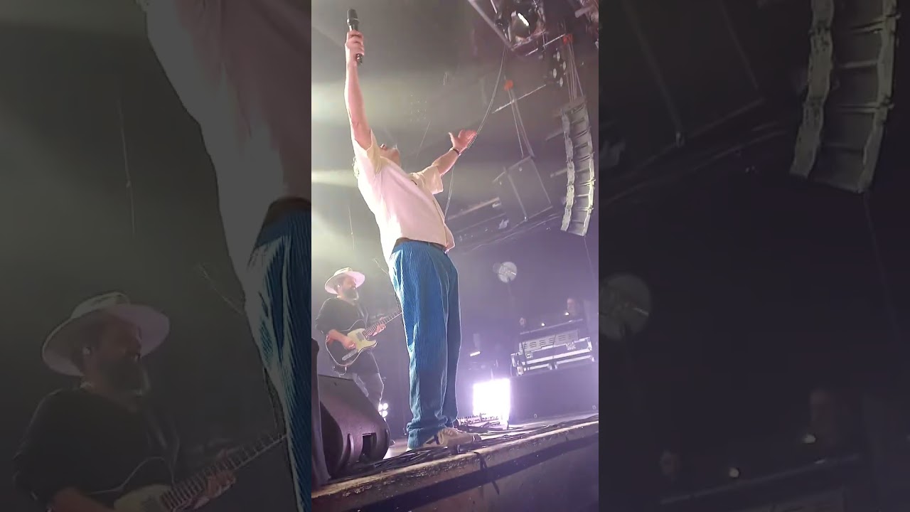 Love of Lesbian. La Champions y el Mundial. 10/01/2025 Razzmataz 💥