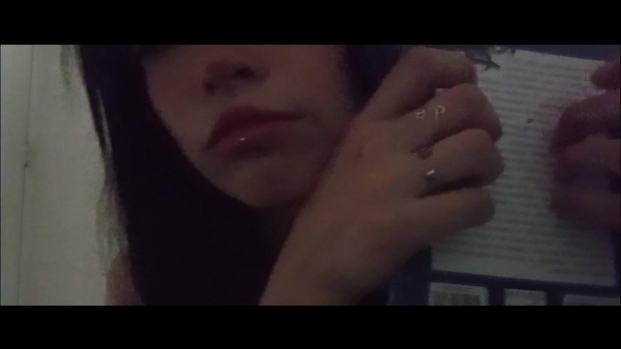 ASMR leyendo la metamorfosis! :D