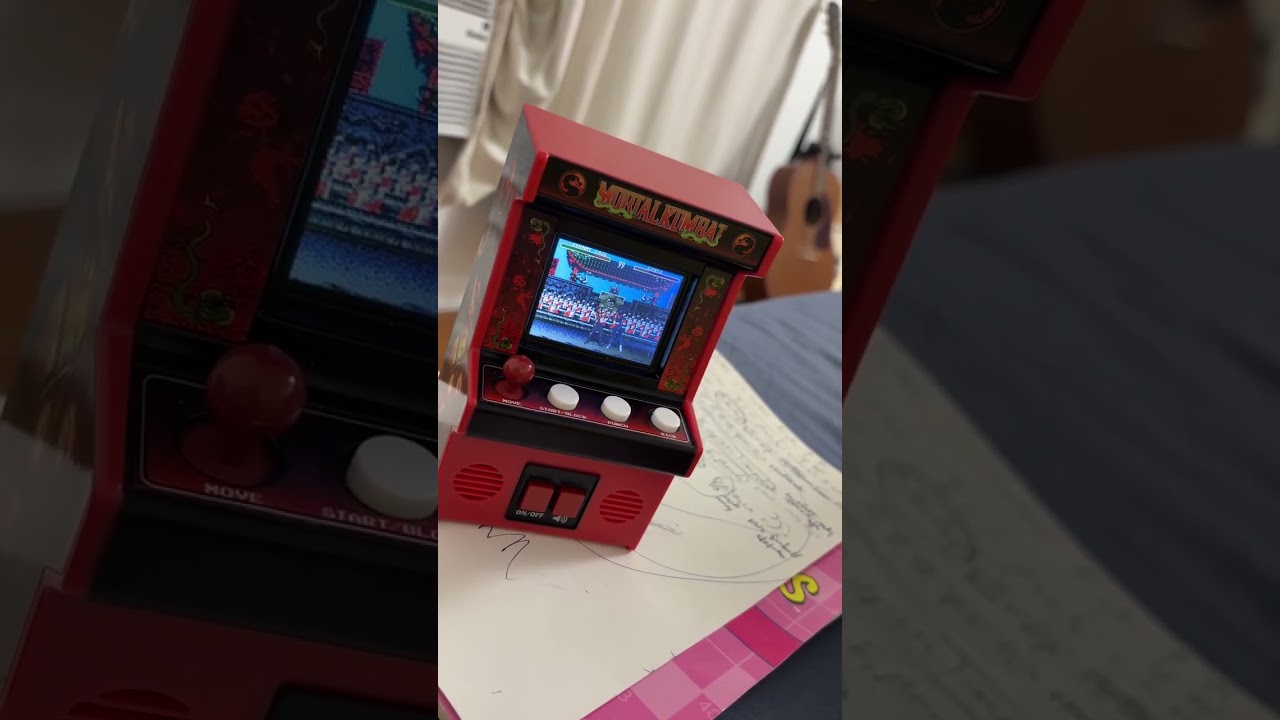 Basic Fun Arcade Classics Mini Handheld Mortal Kombat Target Fatalities Blood Code Finish Him MK1