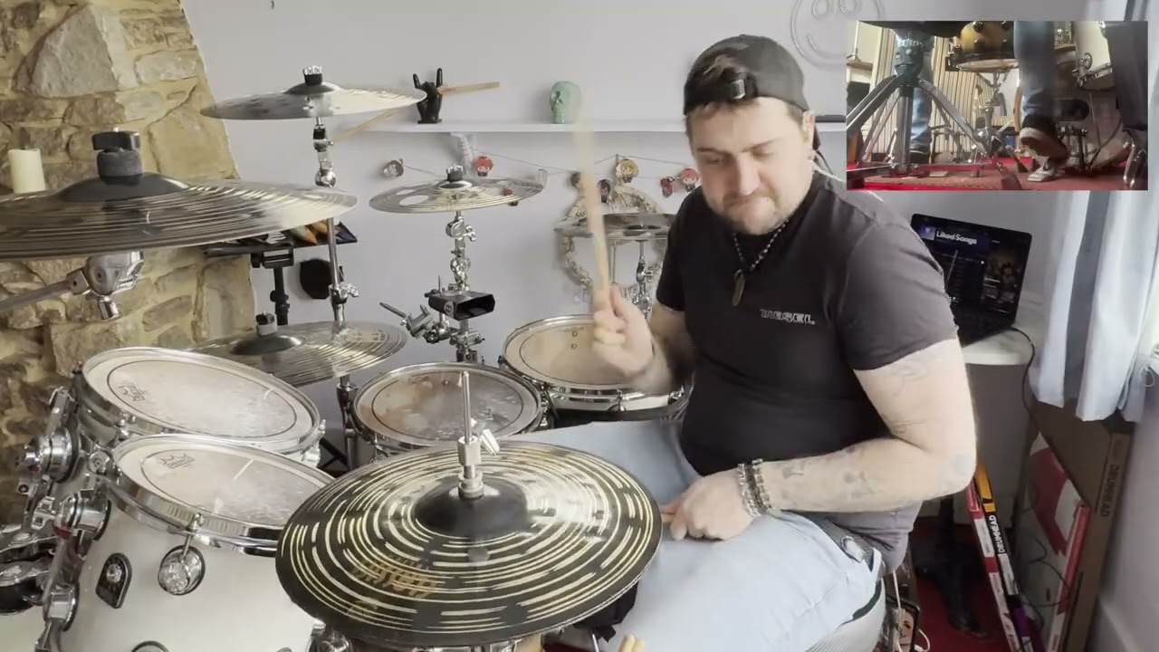Girls Got Rhythm - AC/DC [DRUM COVER]
