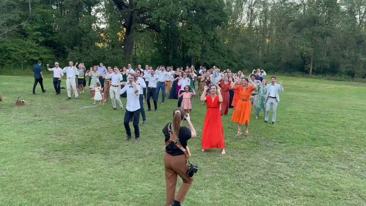 FLASHMOB MARRY YOU - MARIAGE ROMAIN ET CAMILLE 02/09/23