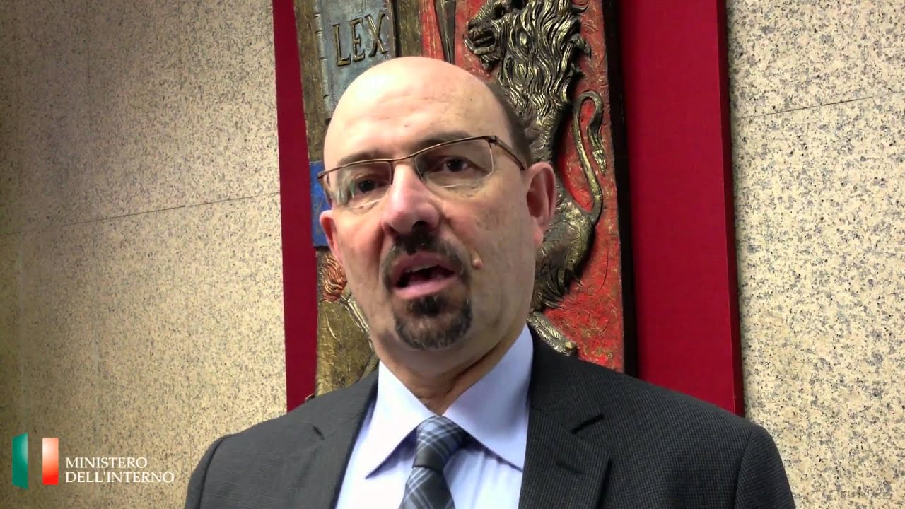 Scuola superiore di Polizia, intervista al direttore Roberto Sgalla