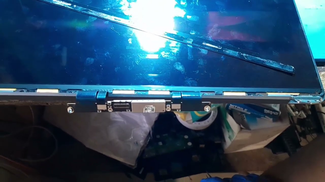 Layar LCD MacBook Air M1 Pecah Begini Proses Ganti LCD Only
