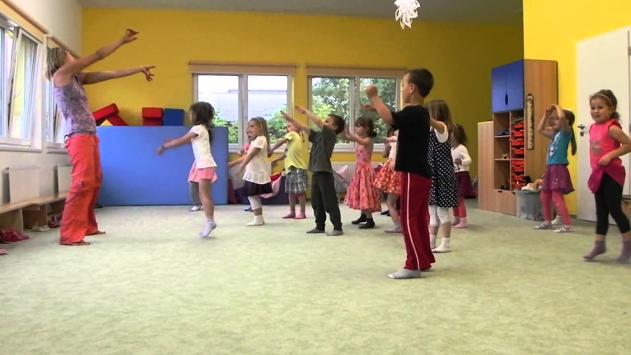 Závěrečná hodina ZUMBY 9.6. 2015, MŠ Něvská