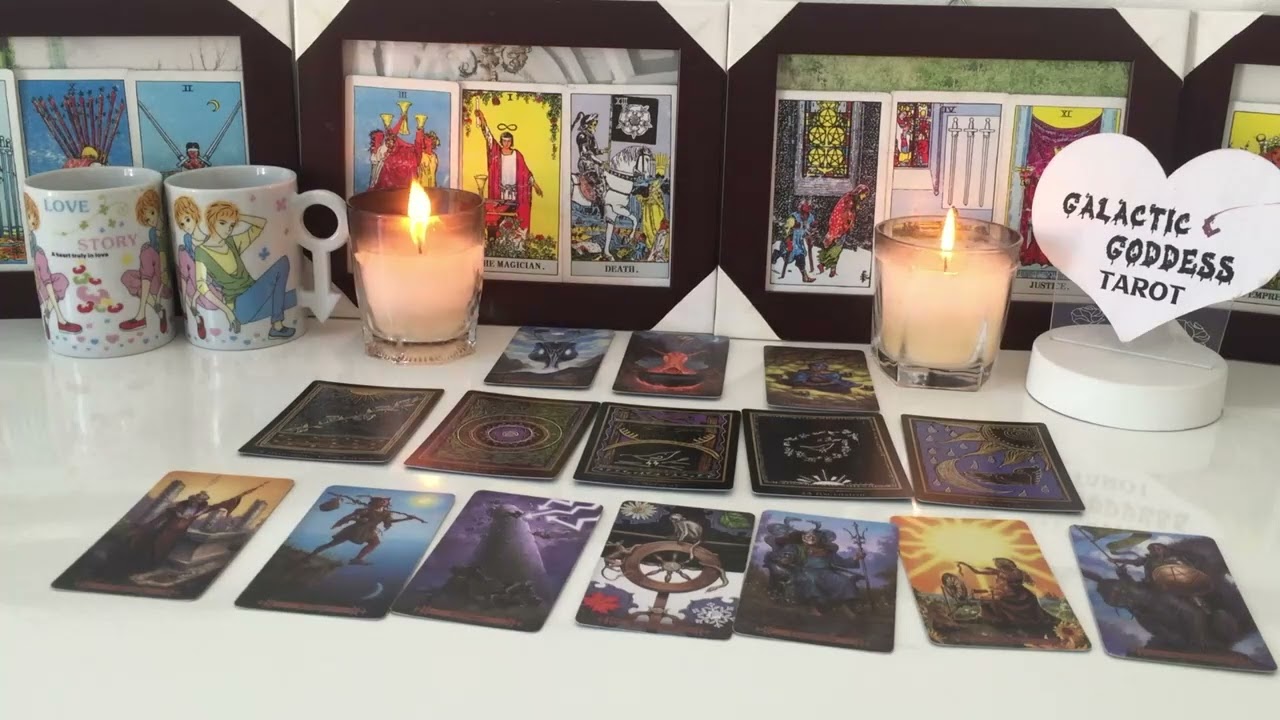 CAPRICORN   SOMEONE IS GOING TO SURPRISE YOU... CAPRICORN TAROT LOVE READING