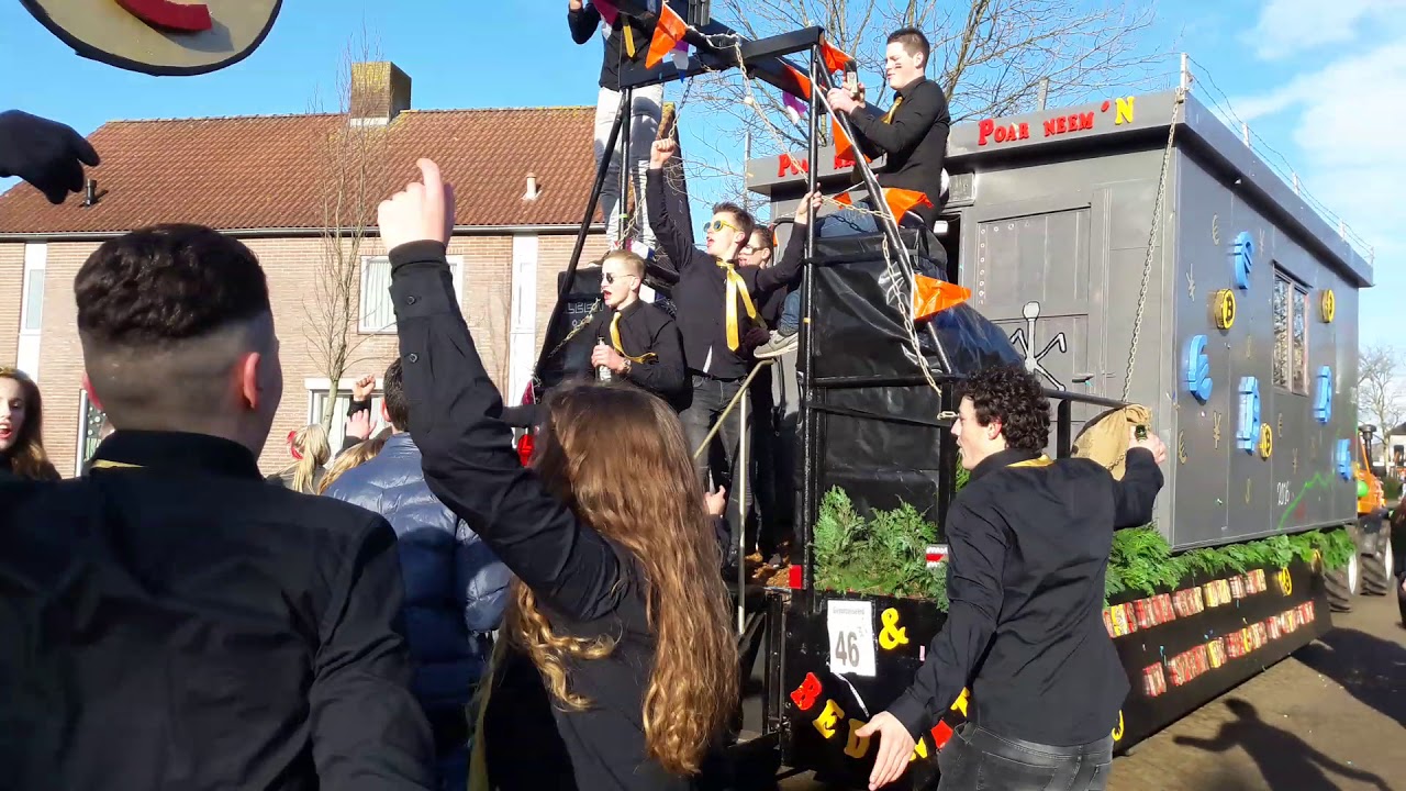 optocht Mill!  (1e filmpje)