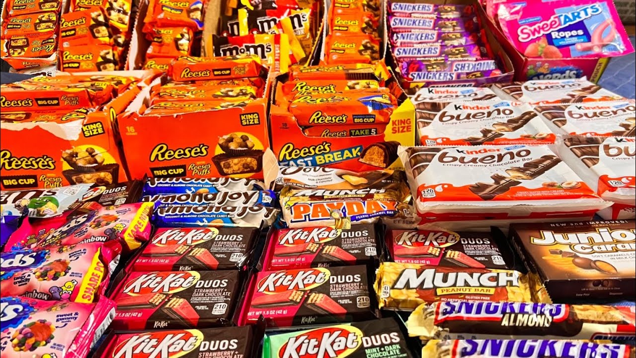 DUMPSTER DIVING:EPIC JACKPOT!BUONG STORE OF CHOCOLATES TINAPON NI MANAGER!SNICKERS BARS AT IBA PA😱