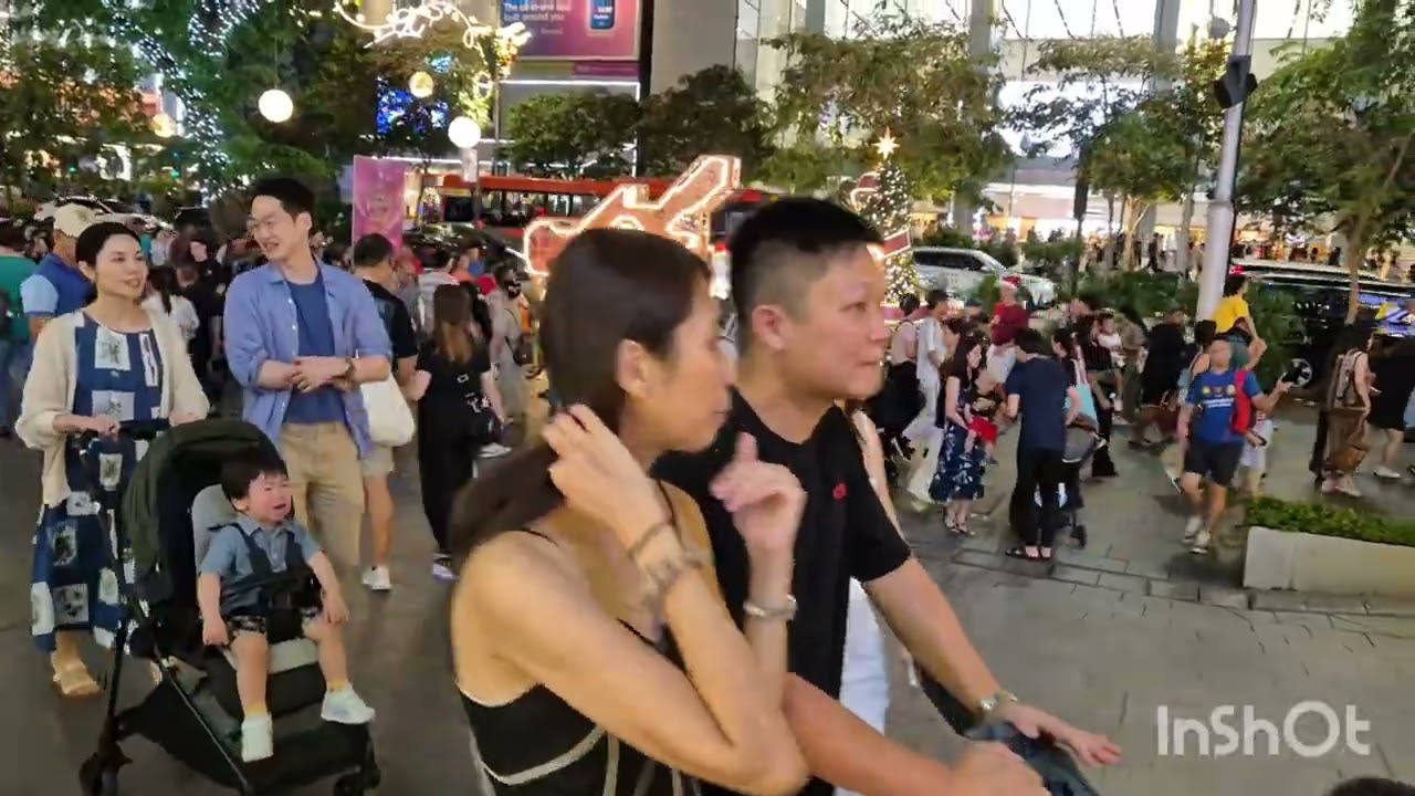 Exploring Orchard Road Christmas 2025 #singapore 