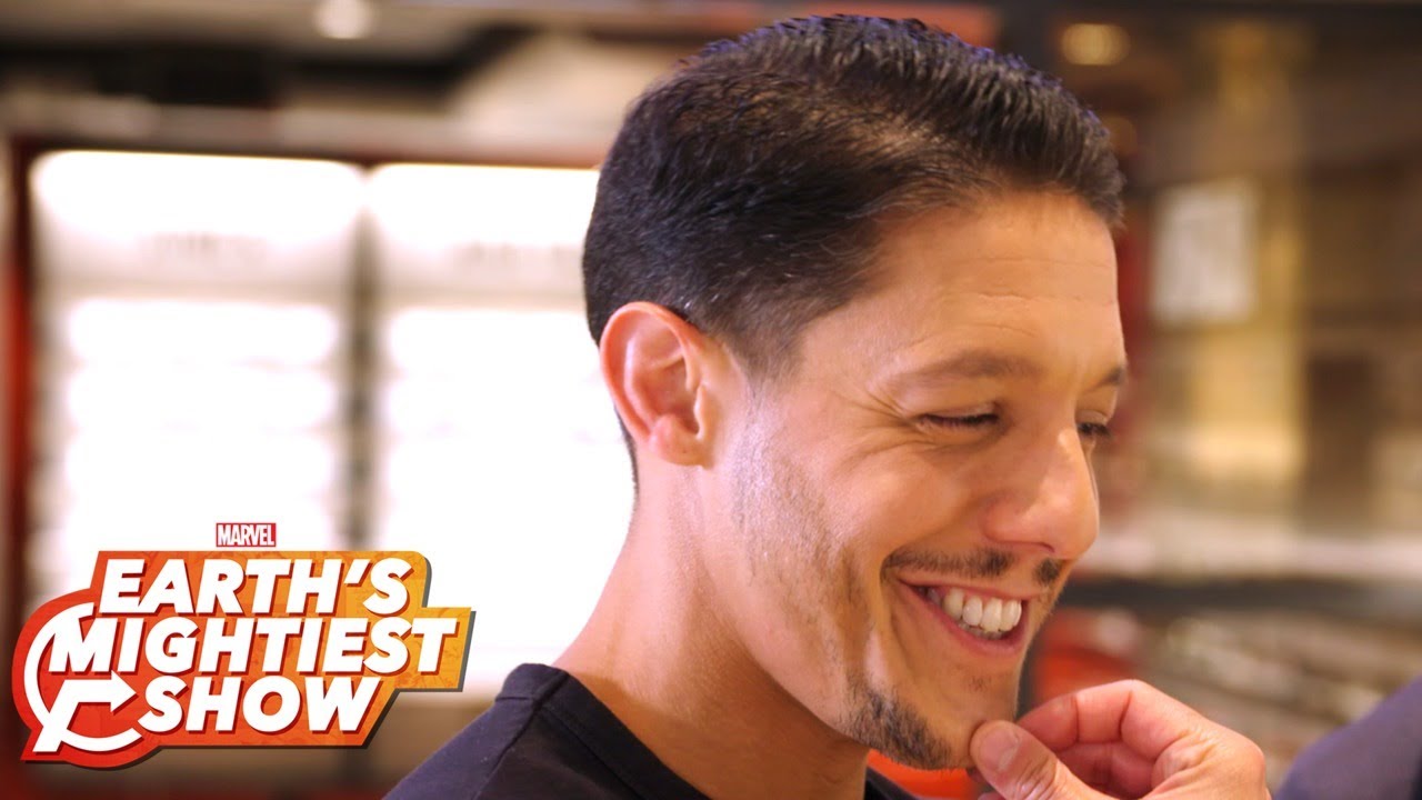 BONUS: Theo Rossi gets shady for Marvel’s Luke Cage Season 2! | Earth's Mightiest Show