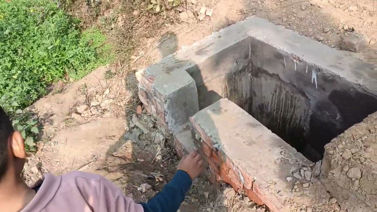 बाबू गया नहीं कि खेत में बुलाऊं🥰#viral #love #video 
