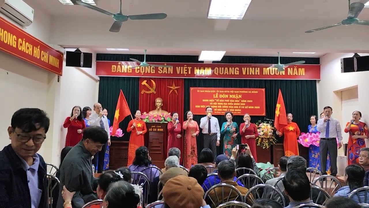 Việt Nam ơi mùa xuân đến rồi 