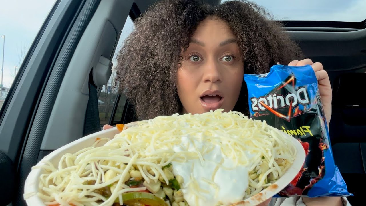 CHIPOTLE MUKBANG & finishing my ex best friends a liar storytime 😬