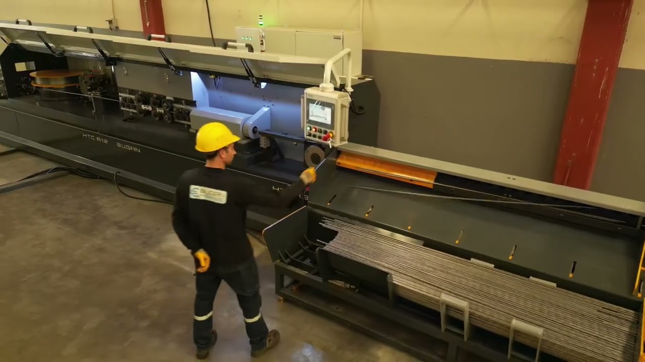 Çelik hasır makine.   Wire drawing ribbing winding and straightening cutting machine