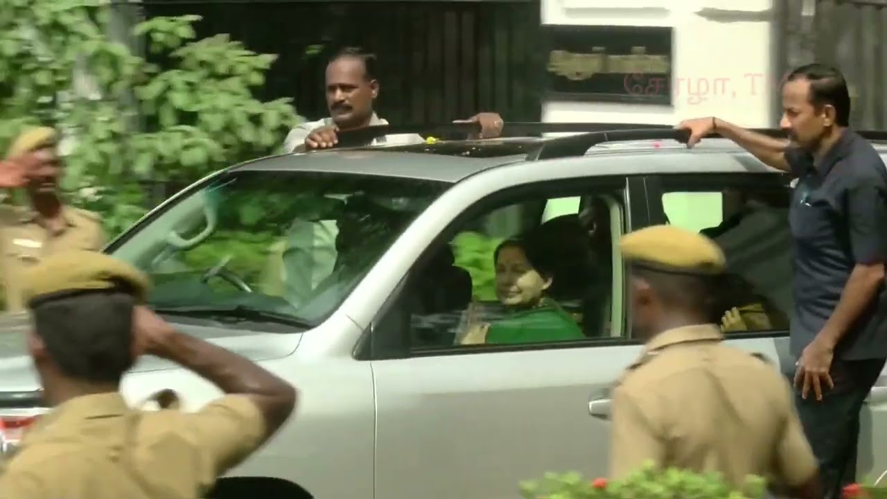 Amma Jayalalitha Mass Entry👍💯💫