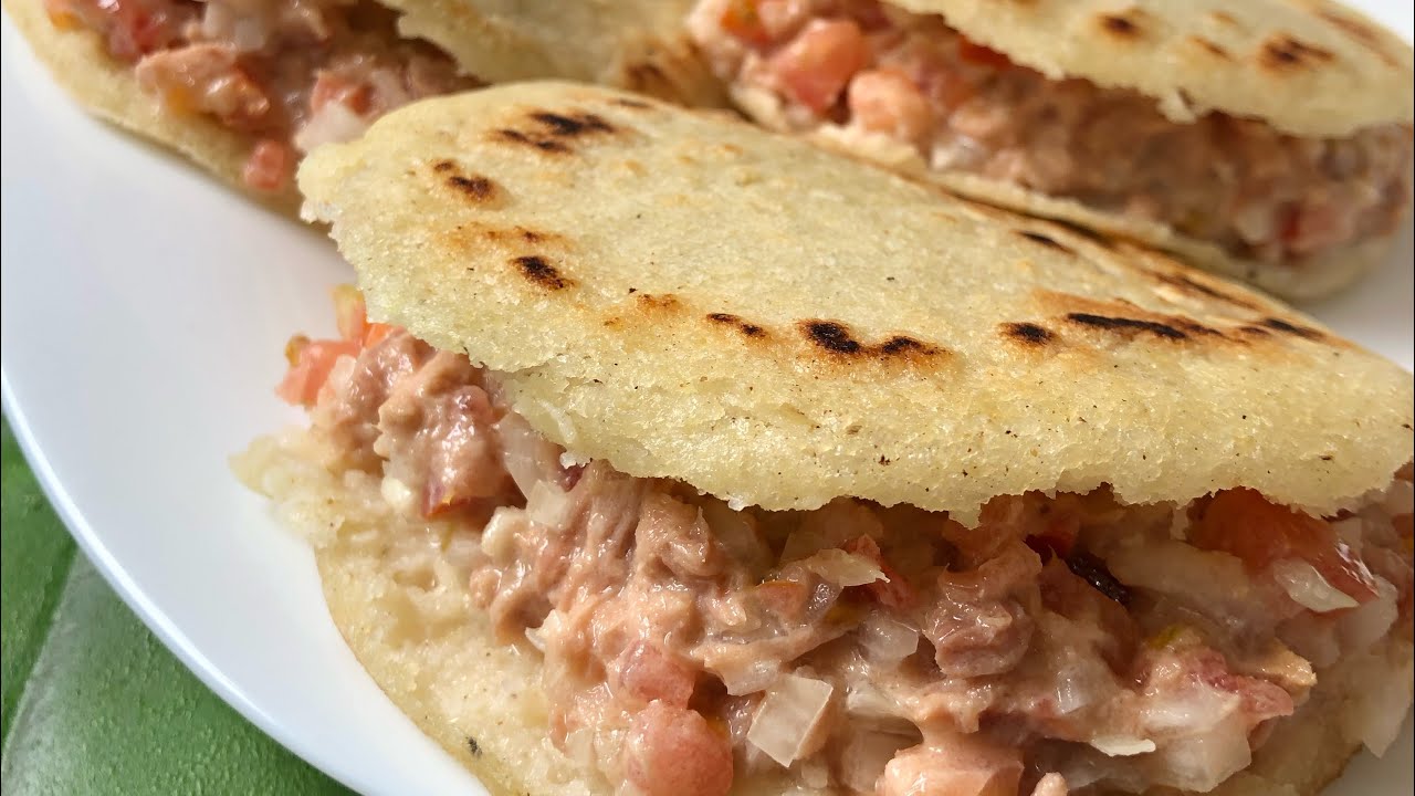 AREPAS CON ATÚN 🍣 / Receta fácil