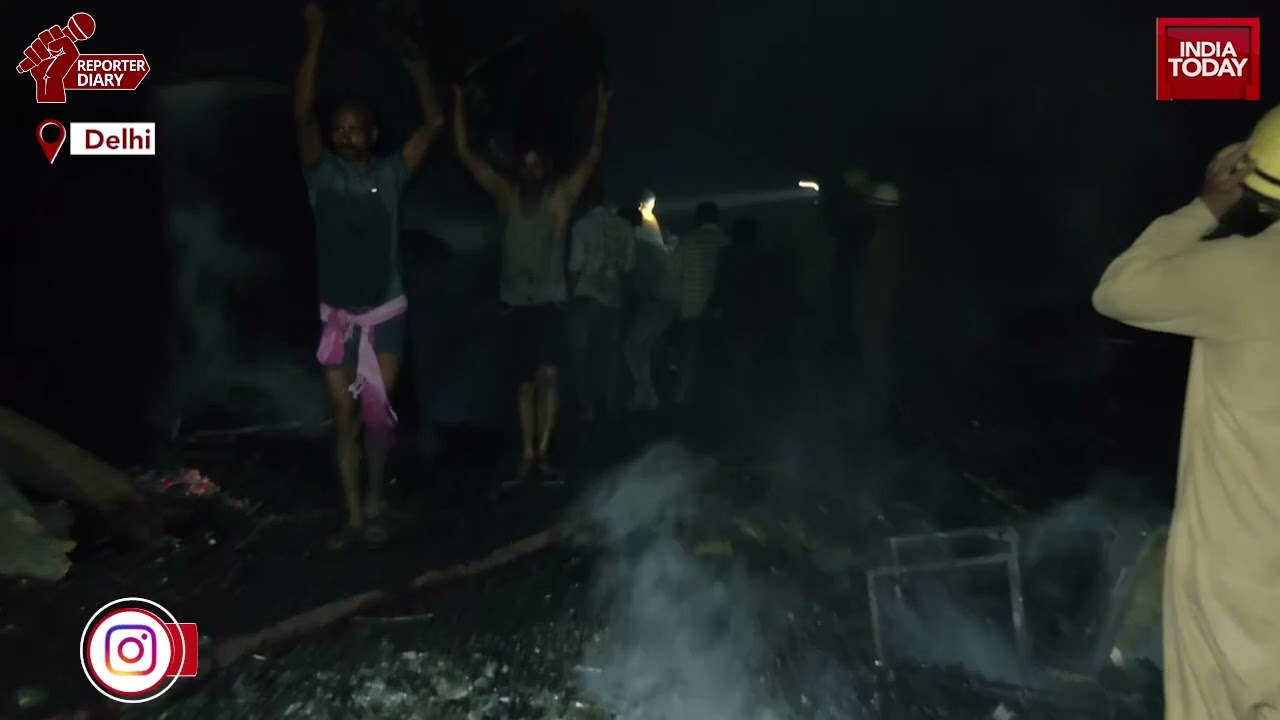 Fire Breaks Out At Furniture Godown In Delhi's Bhalswa Dairy Area | Reporter Diary