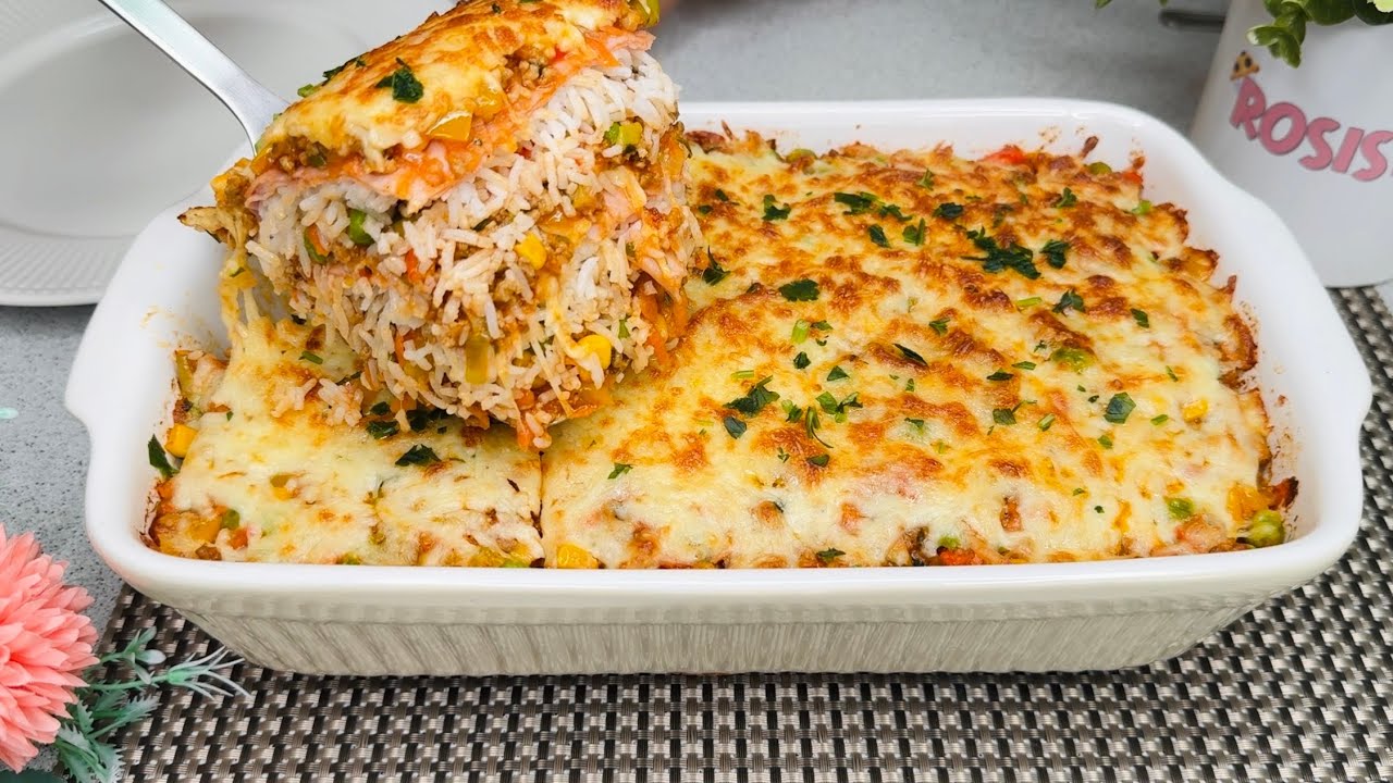 ARROZ DE FORNO COM CARNE MO&Iacute;DA - ALMO&Ccedil;O COMPLETO - RECEITA SIMPLES E DELICIOSA