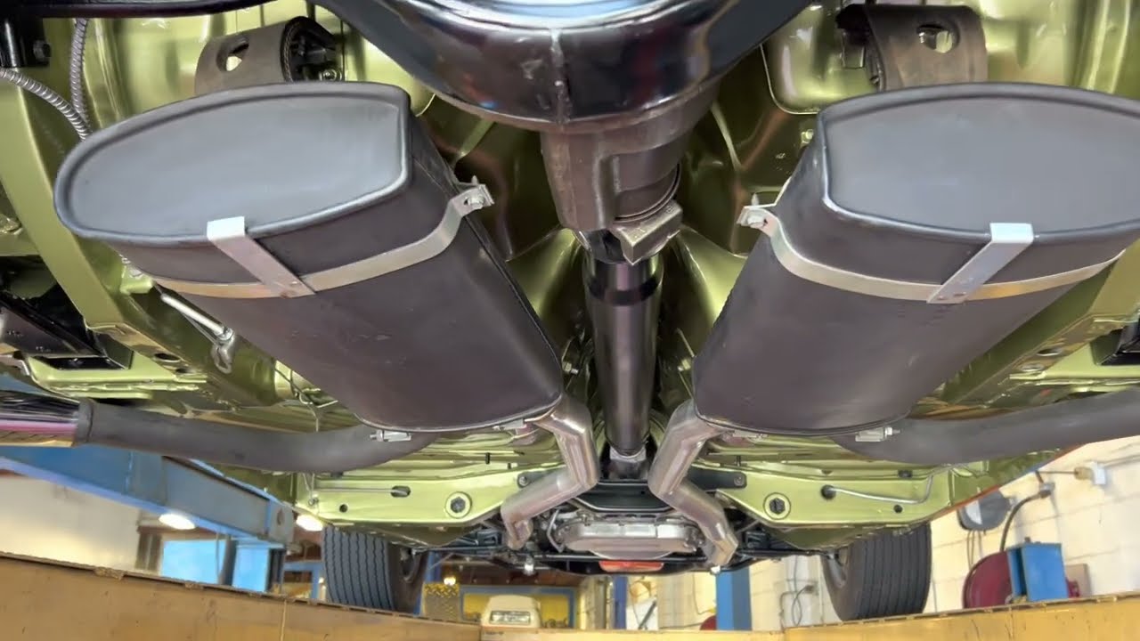 1970 Plymouth AAR Cuda (undercarriage/suspension)