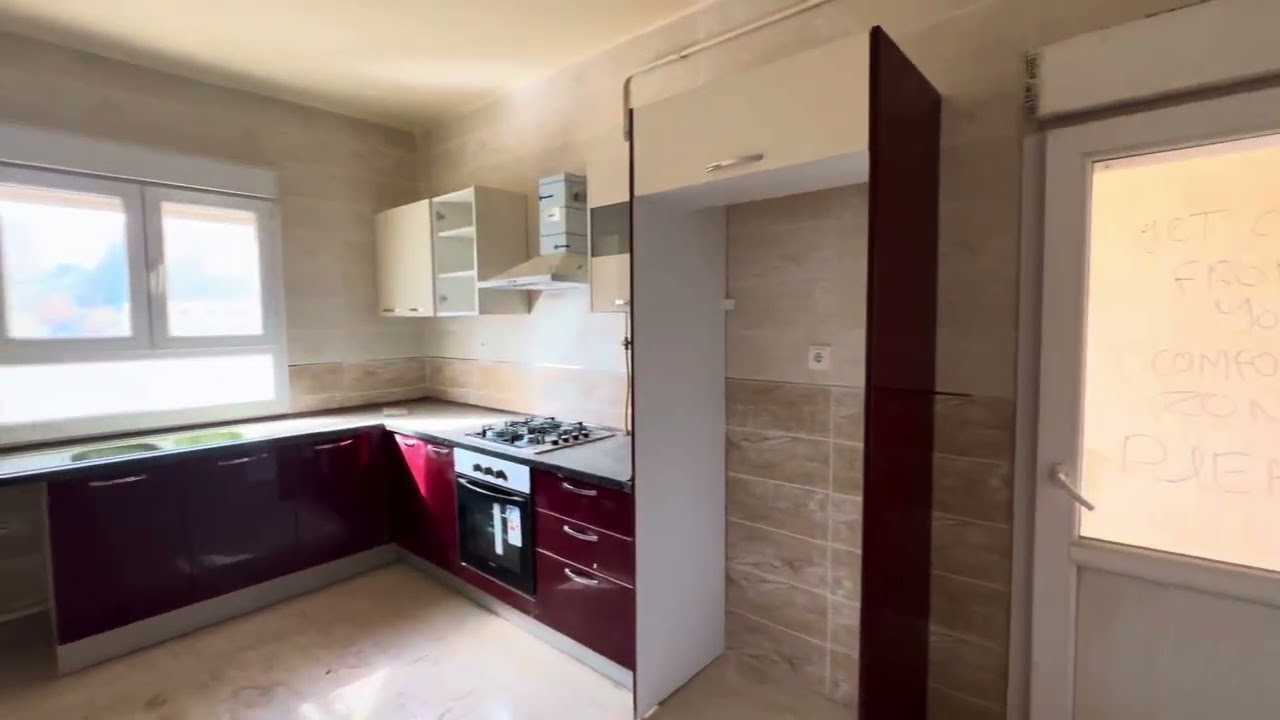 À vendre f4 q12 Lpp sidi Abdallah