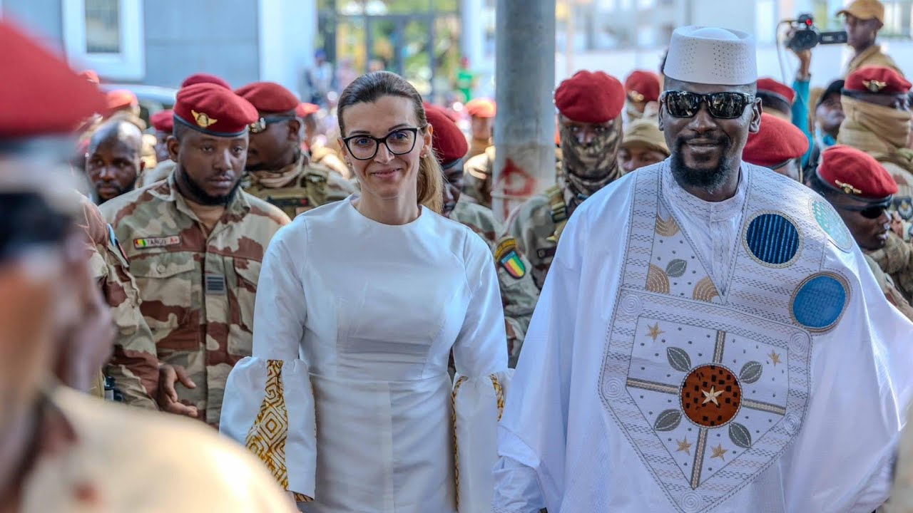 Présidentielle2025 🇬🇳: La Cour Suprême déclare Mamadi Doumbouya élu pour un mandat de 7 ans. 