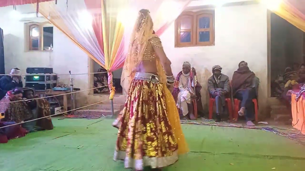मरो ने गोरी धना नैनो के बन गुजरिया पियरी आठठु लाल धुर्वे जन्मदिन पर बधाई गीत #viral @shubamyadav143 