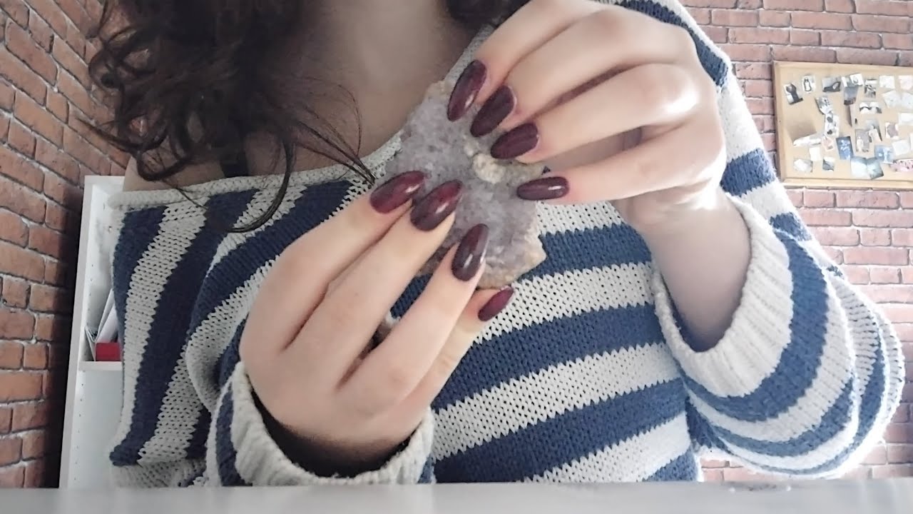 I'M BACK !! low quality crystal tapping asmr