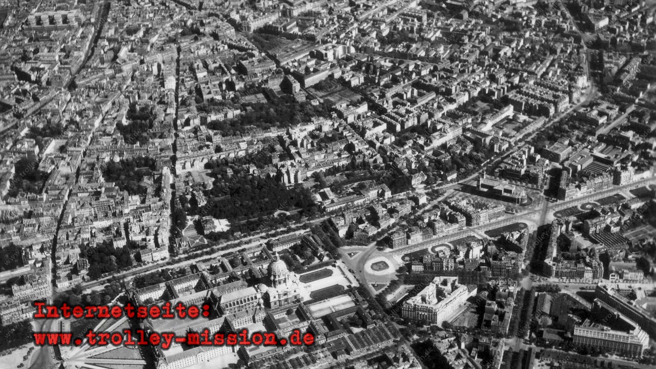 Paris nach dem Krieg: Luftaufnahmen und Luftbilder der Luftwaffe