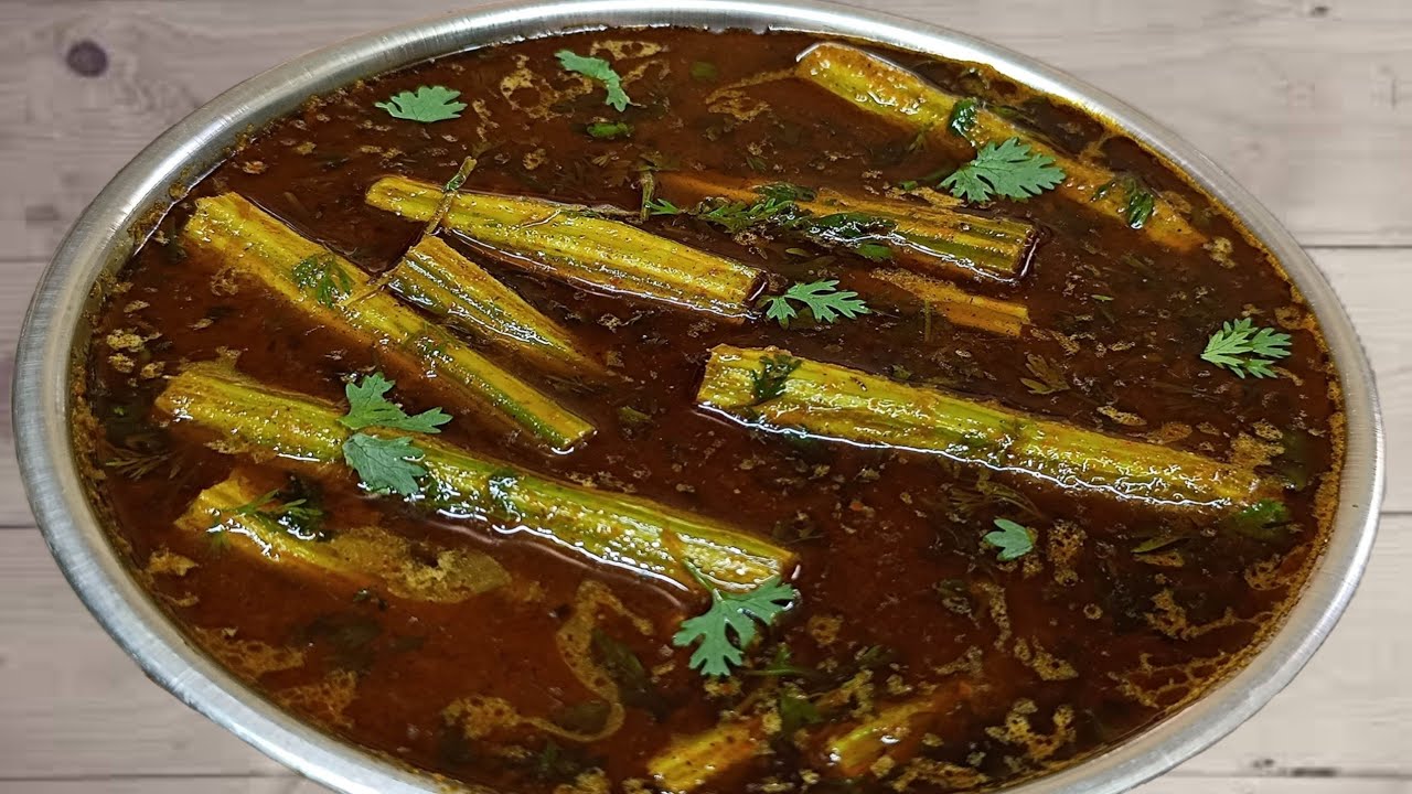 गावरान पद्धतीने शेवग्याच्या शेंगांची भाजी | Shevgyachya Shengachi Bhaji | Gavran Recipe |