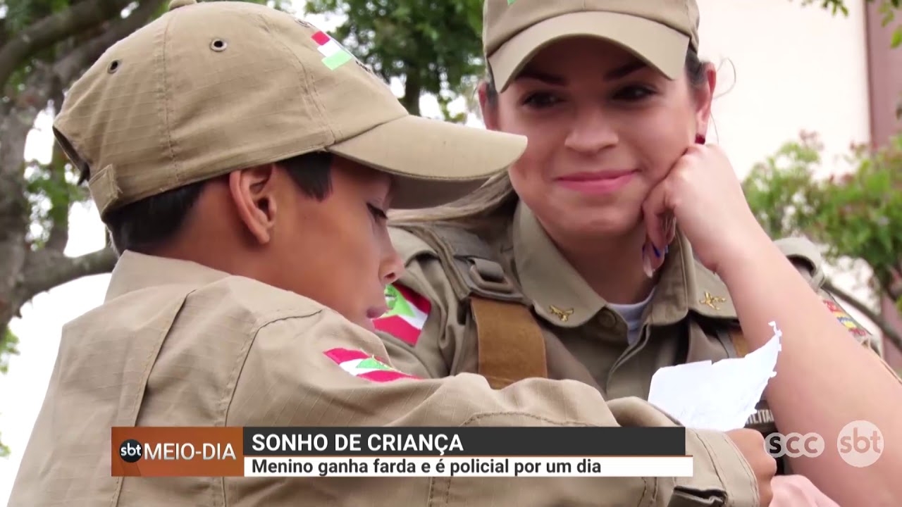 Sonho de criança: menino ganha farda e é policial por um dia