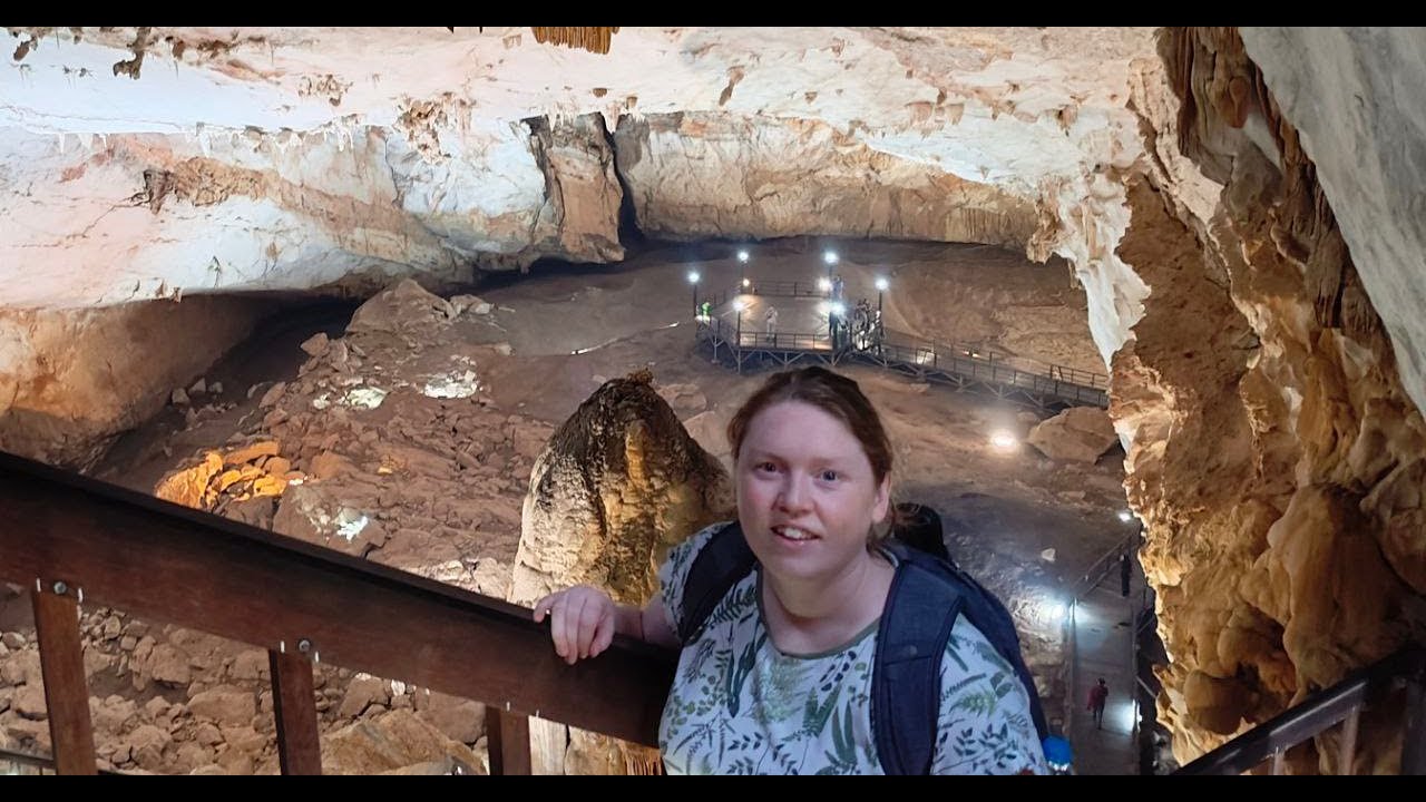 We stayed in Phong Nha national park, Vietnam's hidden gem | Jungle hike & cave exploring by boat