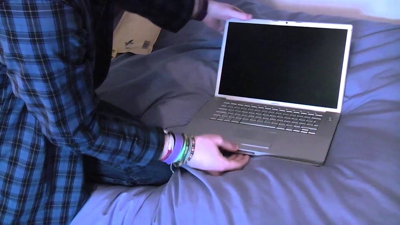 Unboxing: MacBook Pro 15