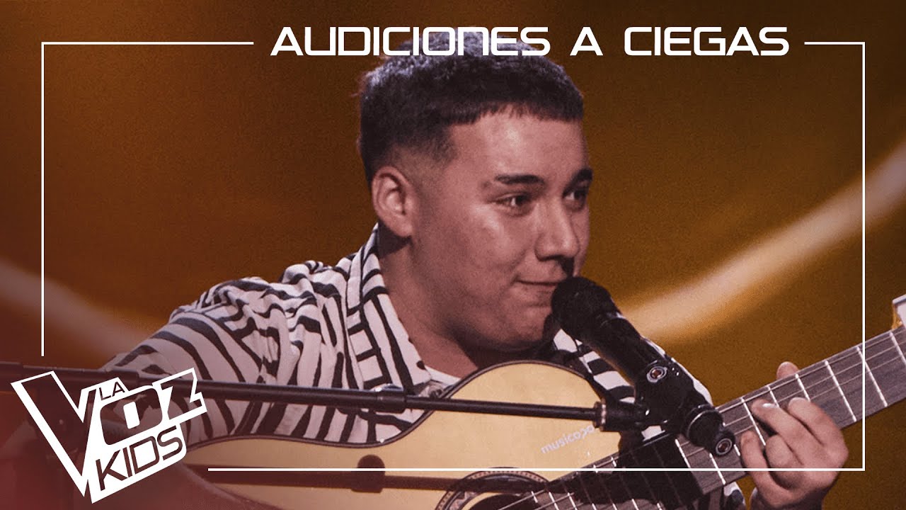Emilio Barrul canta 