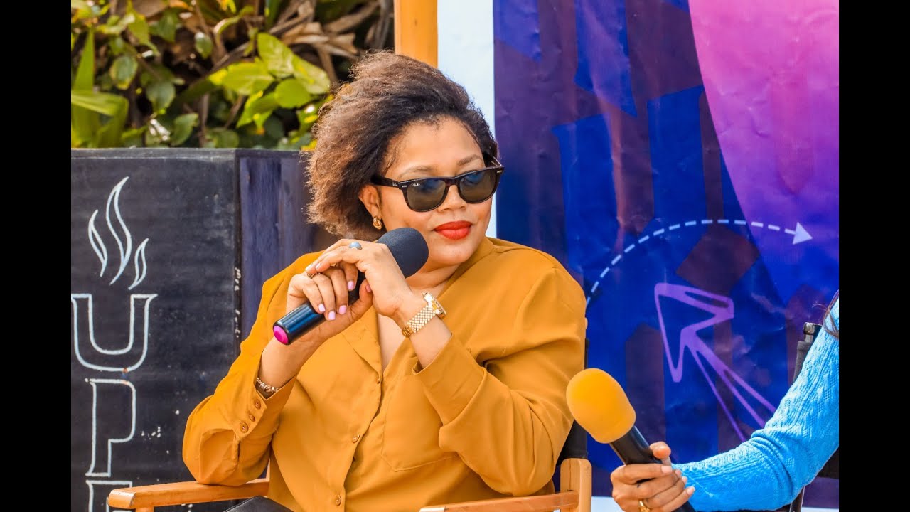 Mimi na Adam Mchomvu tuna miaka 14 ya mahusiano | Mara ya kwanza kuonana nae alinipiga tukio