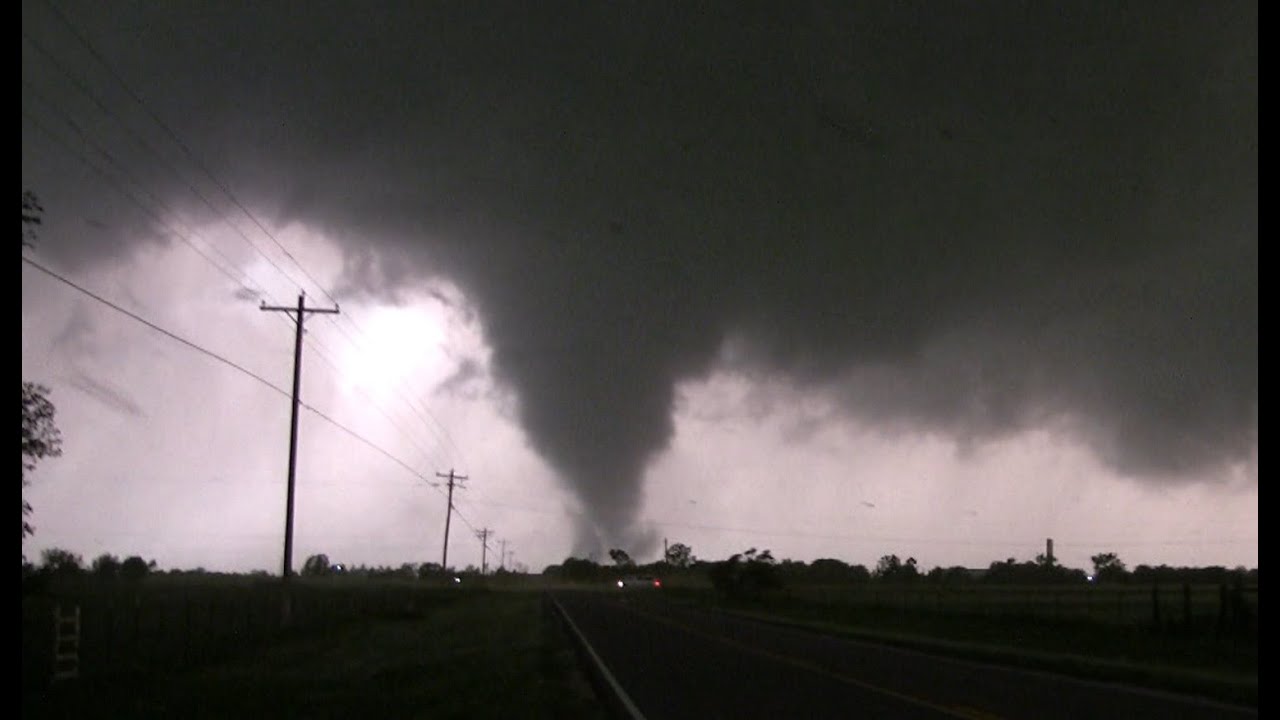 First tornado video: May 21, 2011, Stratford, OK