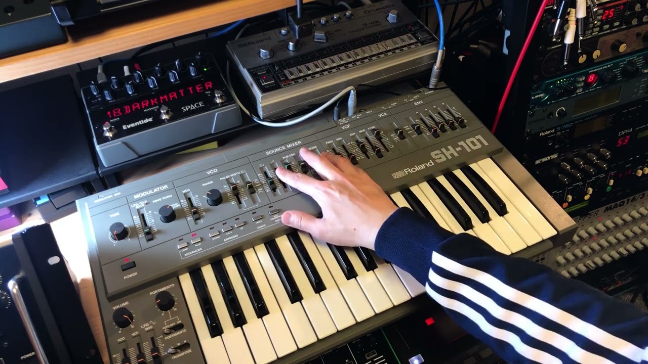 Dub Techno Roland SH-101 + TR-606