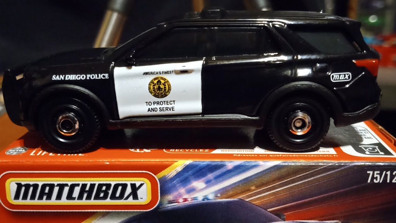 Matchbox-2025 - Полицейский перехватчик Ford #matchbox