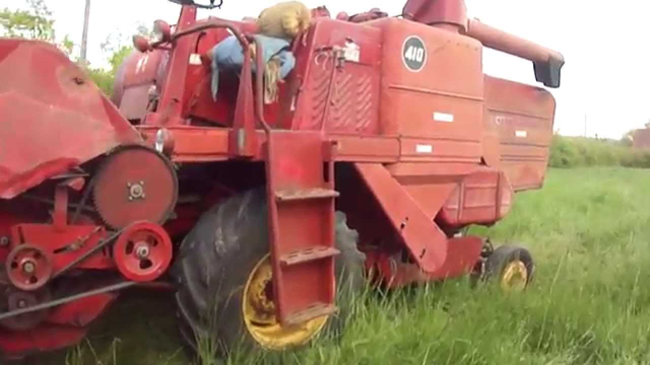Moissonneuse Batteuse Massey-Ferguson 410 (2)
