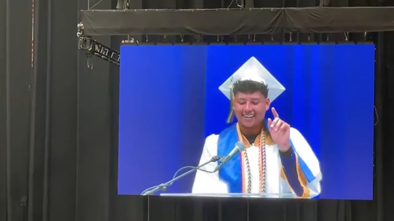 CEREMONIA DE GRADUACI&Oacute;N DE ARELY GUINEA Desde Sharpstown High School HOUSTON