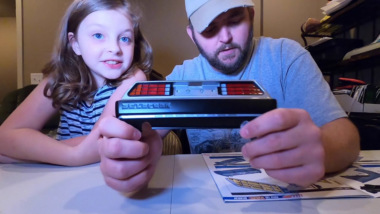 Eaglemoss Delorean build up Issues 1 and 2