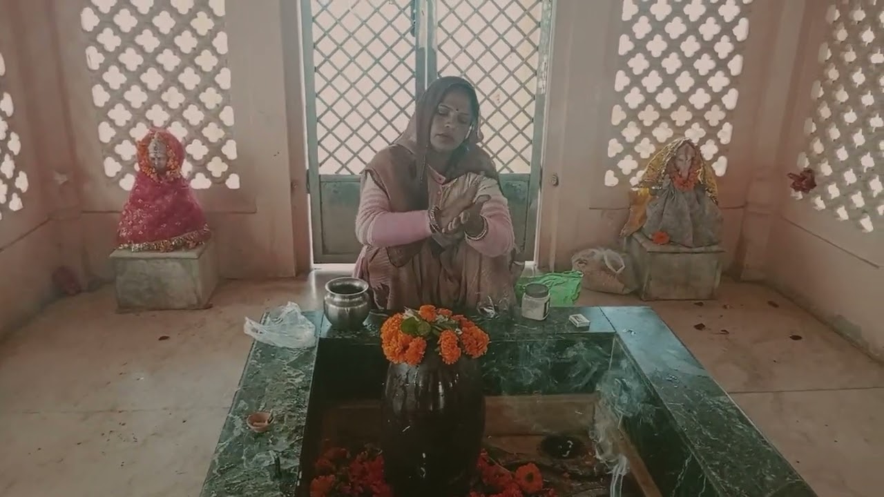 Jaane tu Mandir mein Shiv Bholenath ka darshan 👍🚩🥰 #viral #video #trending #youtube #bhakti #new 