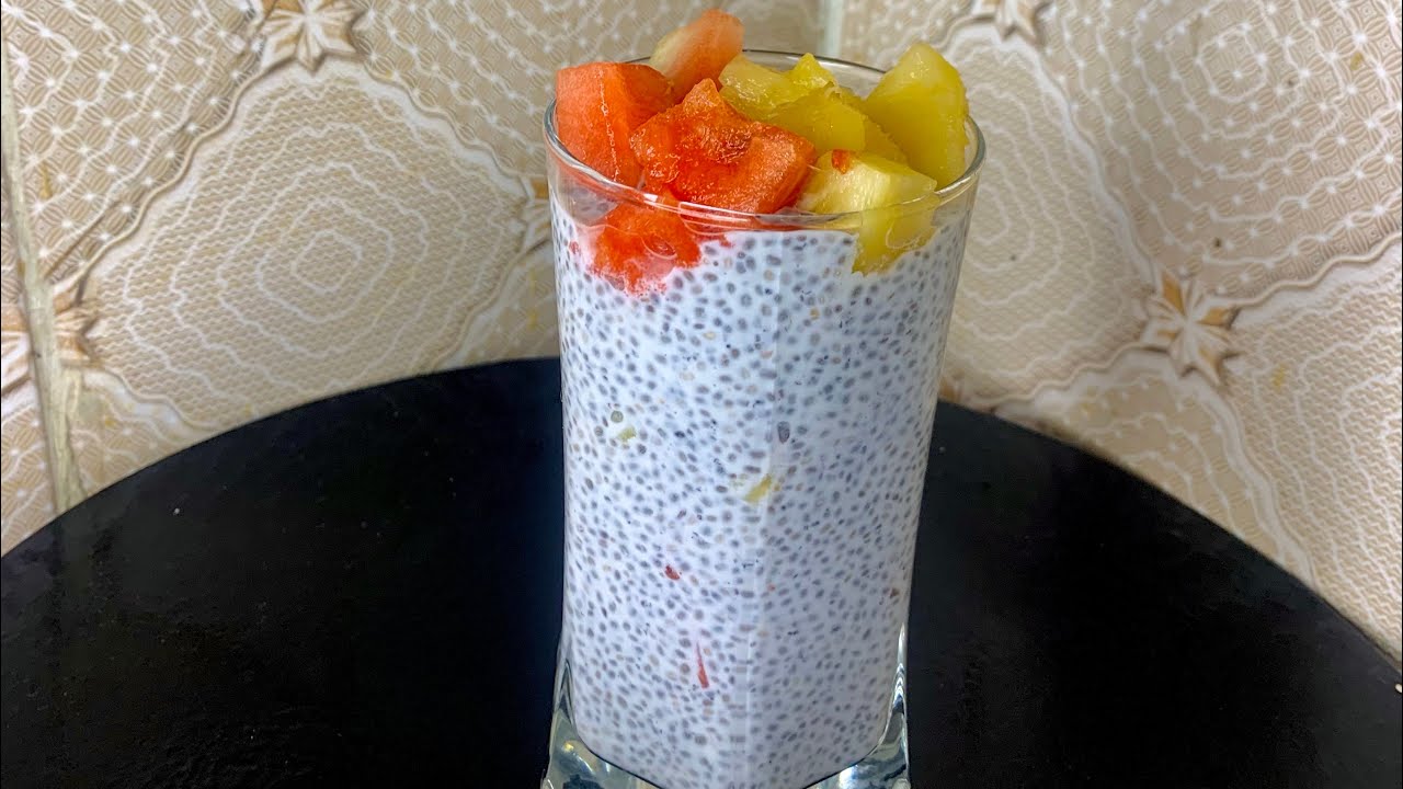 How To Make Chia Seed Pudding (Simple, Healthy & Perfect for Weight Loss)