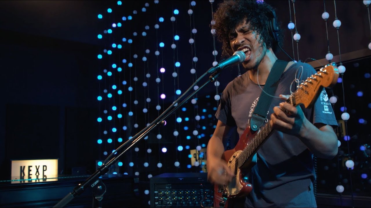 Boogarins - Full Performance (Live on KEXP)